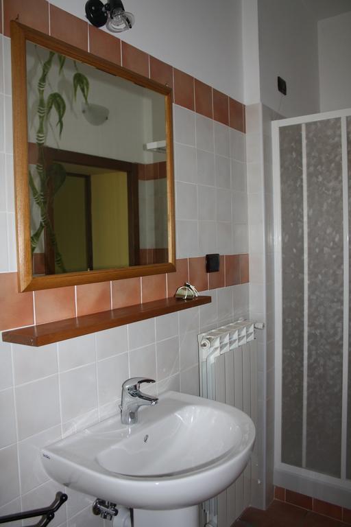 Le Storie Di Bambu Guest House Terni Bilik gambar
